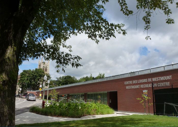 Westmount Recreation Centre, Landsdowne Entrance, Photo by Doreen Lindsay, Credit: WHA Archives