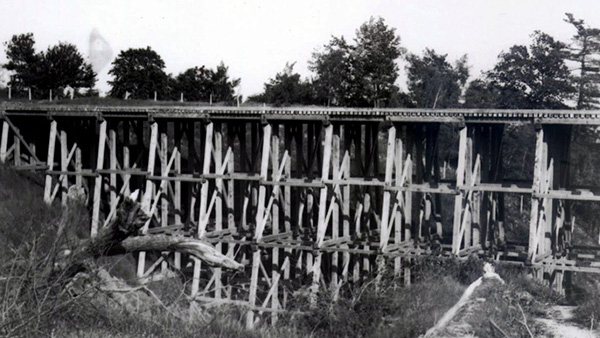 Trestle bridge 