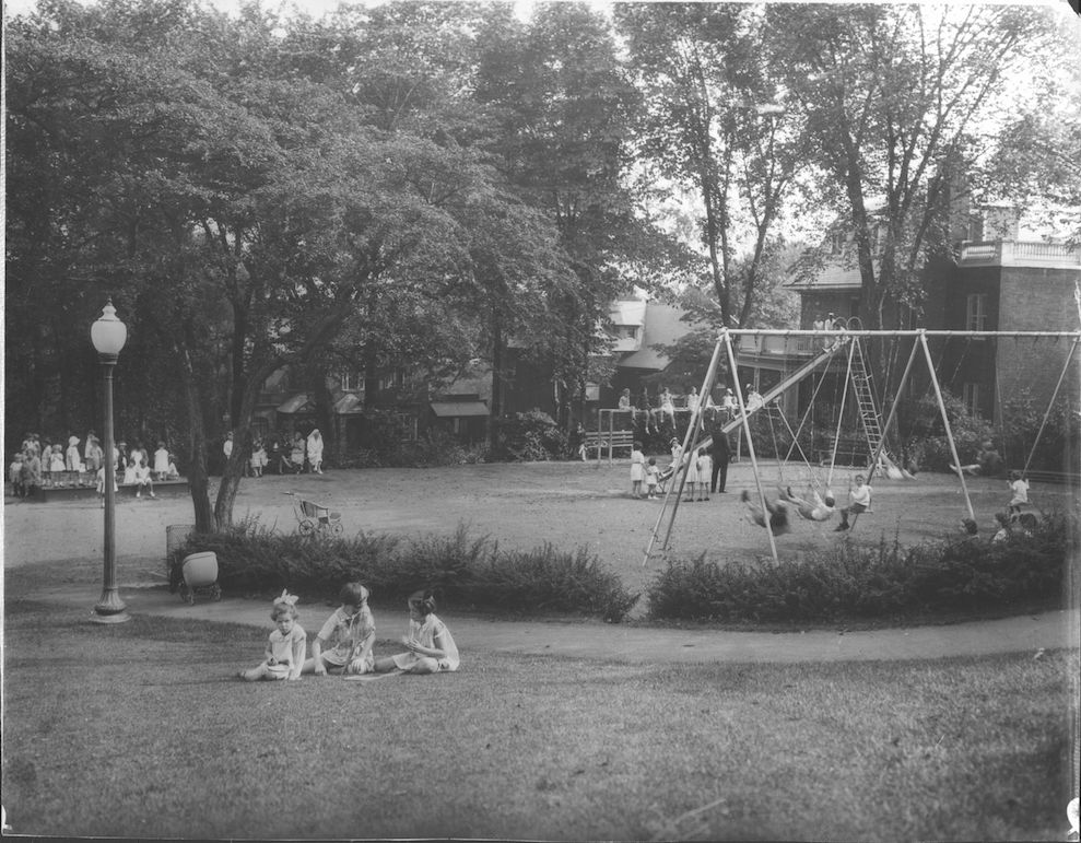 Lower playground 1931—City of Westmount Archives